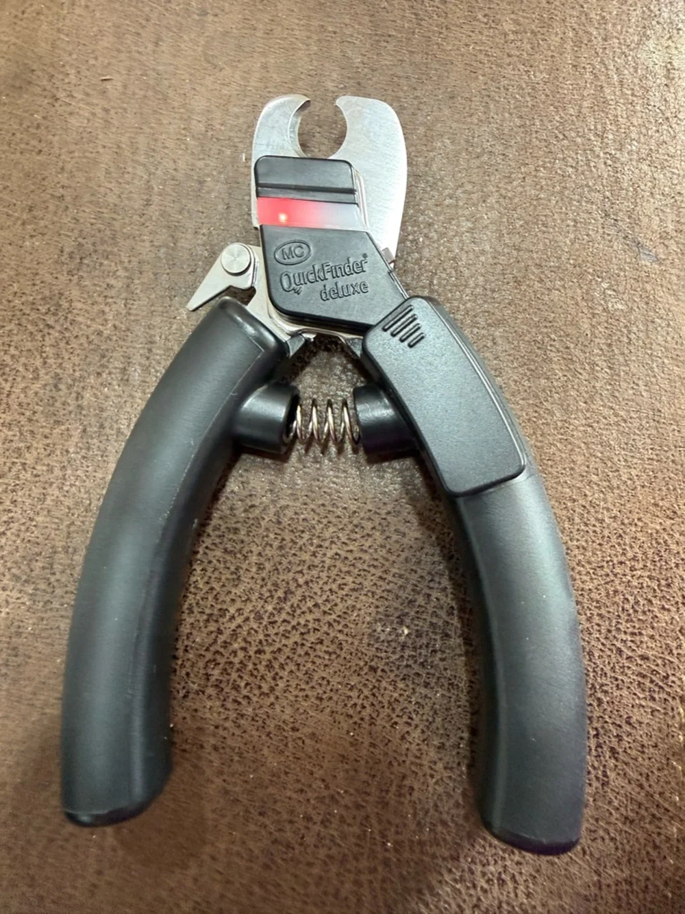 Miracle Care Quickfinder Deluxe Safety Nail Clippers Lg Breeds Or Difficult Nail